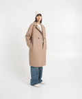 Cappotto con spalle a goccia in lana pressata #beige