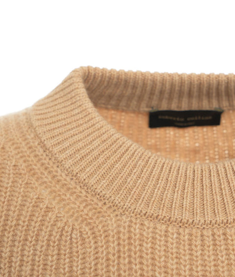 Maglione con cucitura laterale aperta #beige