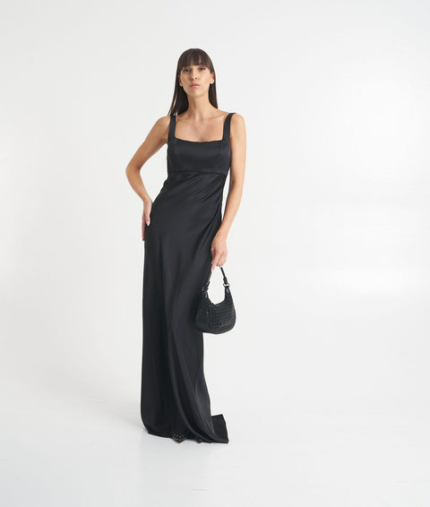 Maxi abito con cut-out sul retro #nero