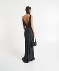 Maxi abito con cut-out sul retro #nero