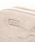 Borsa in pelliccia sintetica con dettaglio logo #beige