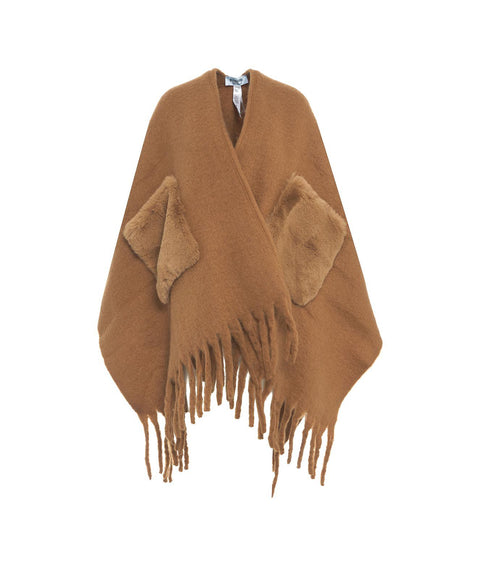 Poncho con tasche e spilla #marrone