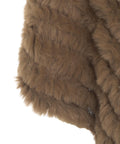 Poncho in faux fur con spilla #marrone