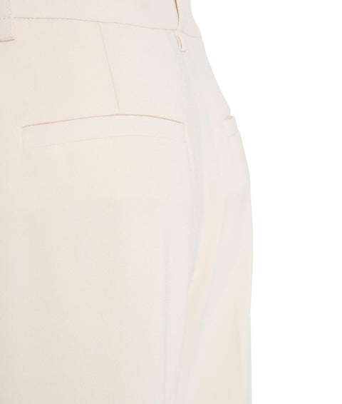 Pantaloni a pieghe in crêpe stretch #bianco