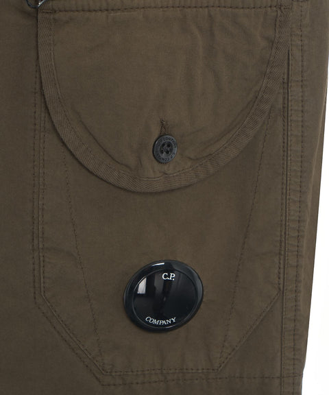 Pantaloni cargo con patch logo #oliva