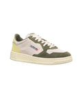 Sneakers in pelle scamosciata 'Medalist Low' #verde